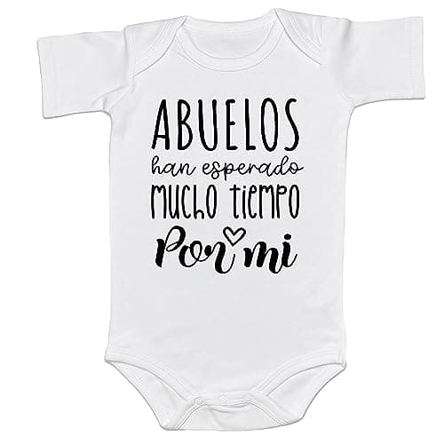 Abuelitos Hagan Campo Para Uno Mas de bebé Romper Spanish Pregnancy Announcement Shower Baby Reveal Bodysuit (0-6 Months, Letter Heart-Short Sleeve Romper)