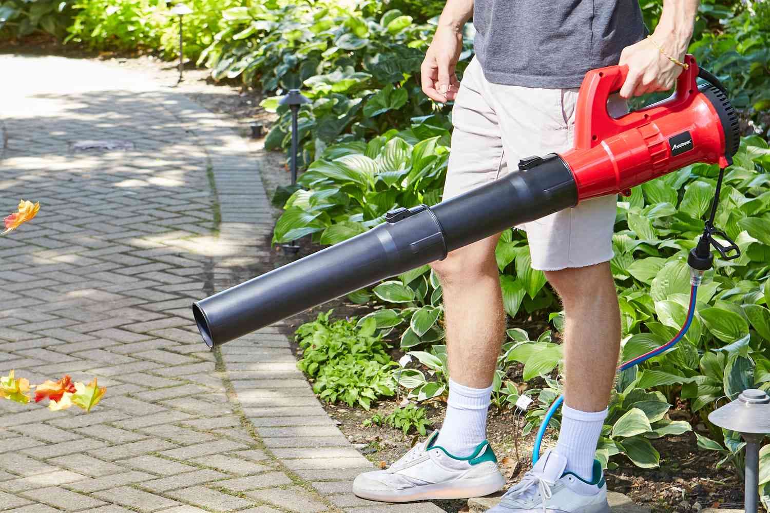 Electric Leaf Blowers