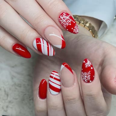 Christmas Press on Nails