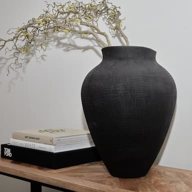 Black Ceramic Vases