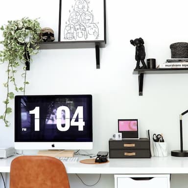 Desktop Decors